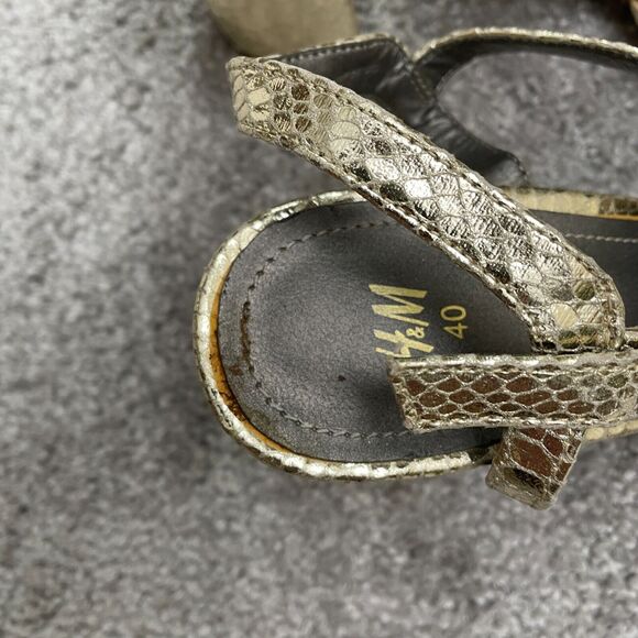 H&M Block Heels Sandals Womens 9 40 Gold Snake Skin Strappy Buckle Party Casual - Picture 6 of 12